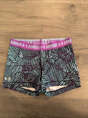 Under Armour Women's Purple & Aqua Geometric Compression/Bike Shorts